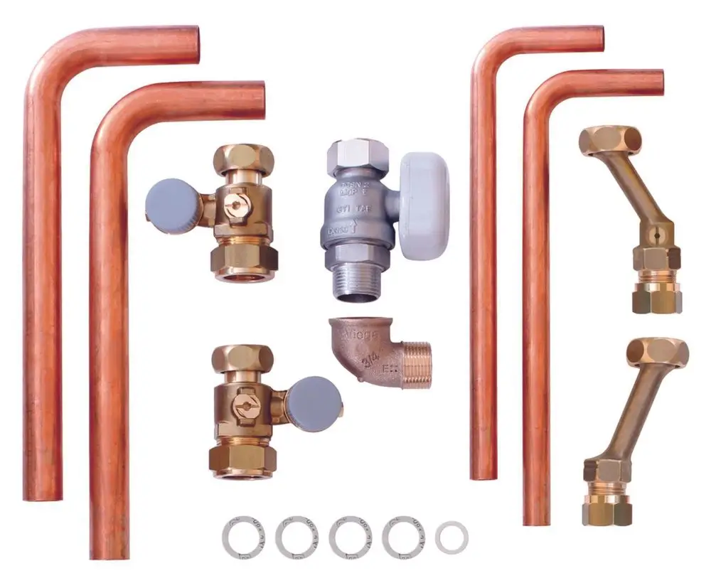 Montageset mit PVC- und Kupferrohren, Absperrventilen und Verbindungsstücken, geeignet für die Installation von Vaillant Heizsystemen. Rohre sind kürzbar.
